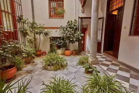 Luminous Alhambra View Apartment In Albayzin Гранада