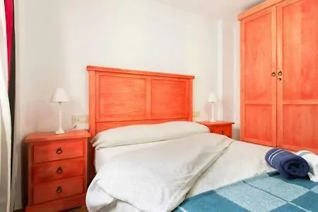 Luminous Alhambra View Apartment In Albayzin Granada